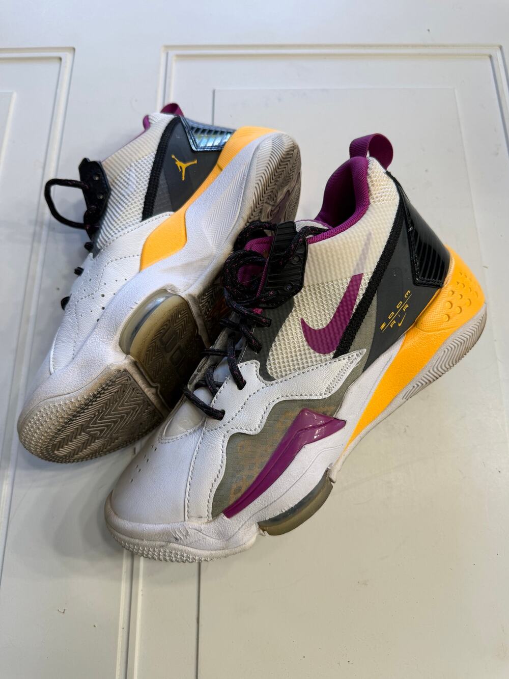 Nike Air Jordan Zoom '92 Womens Sz 8 Cactus Flower Purple Yellow Sneakers Shoes